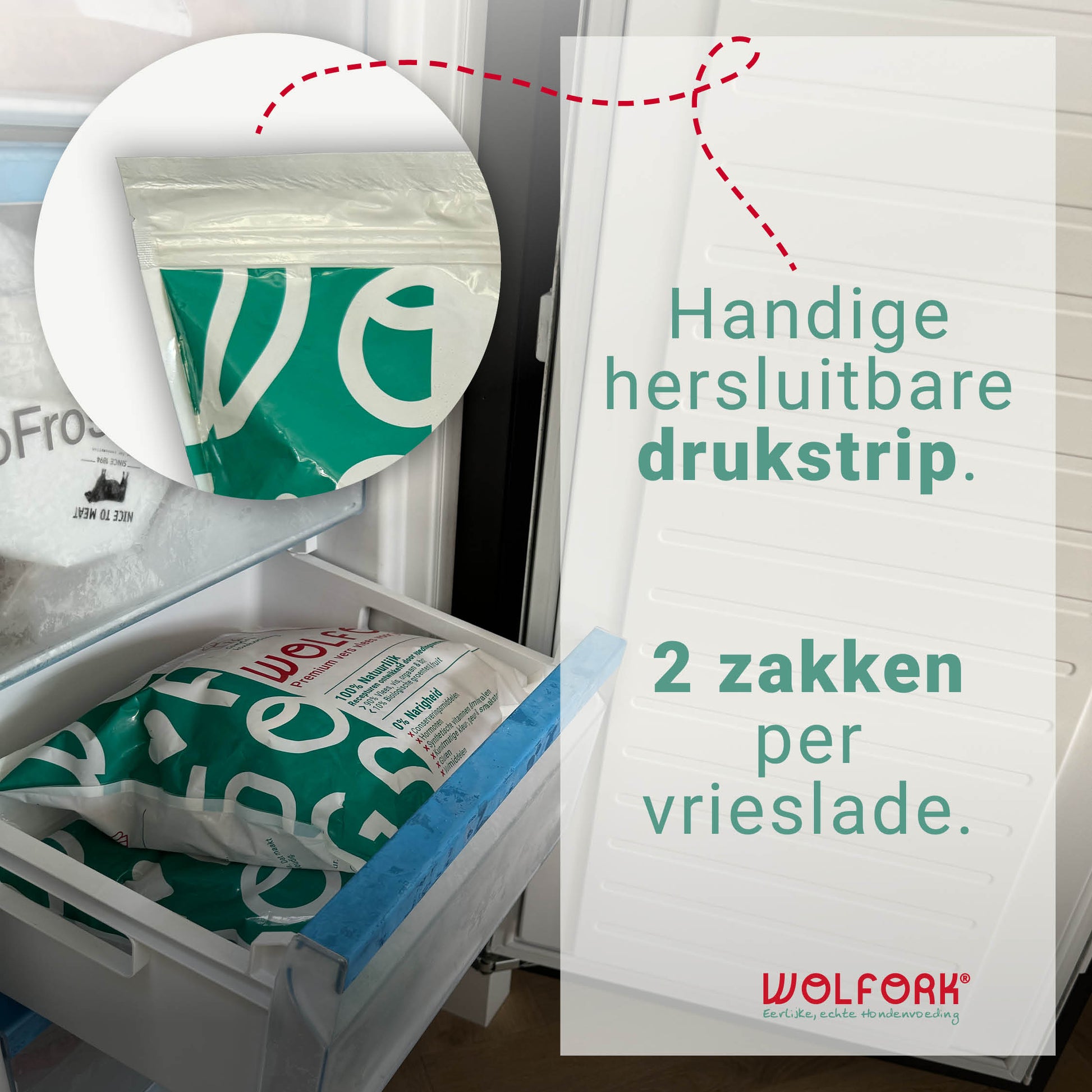 2 zakken Wolfork hondenvoeding met hersluitbare strip in een vrieslade.